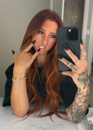 Kristineelifts Photo #37