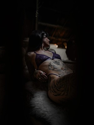 Leahmsharp Photo #34