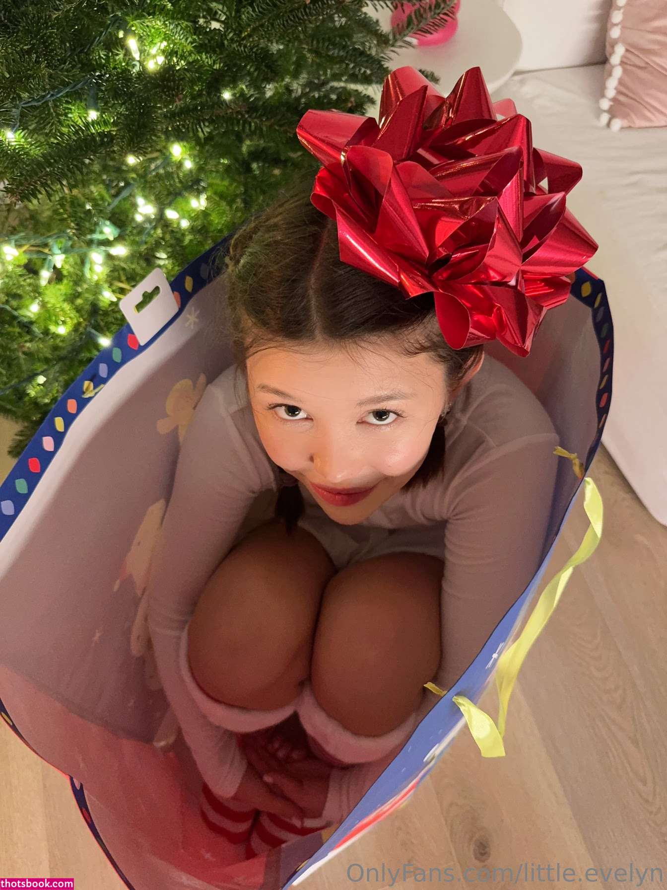 Little Evelyn Photo #18