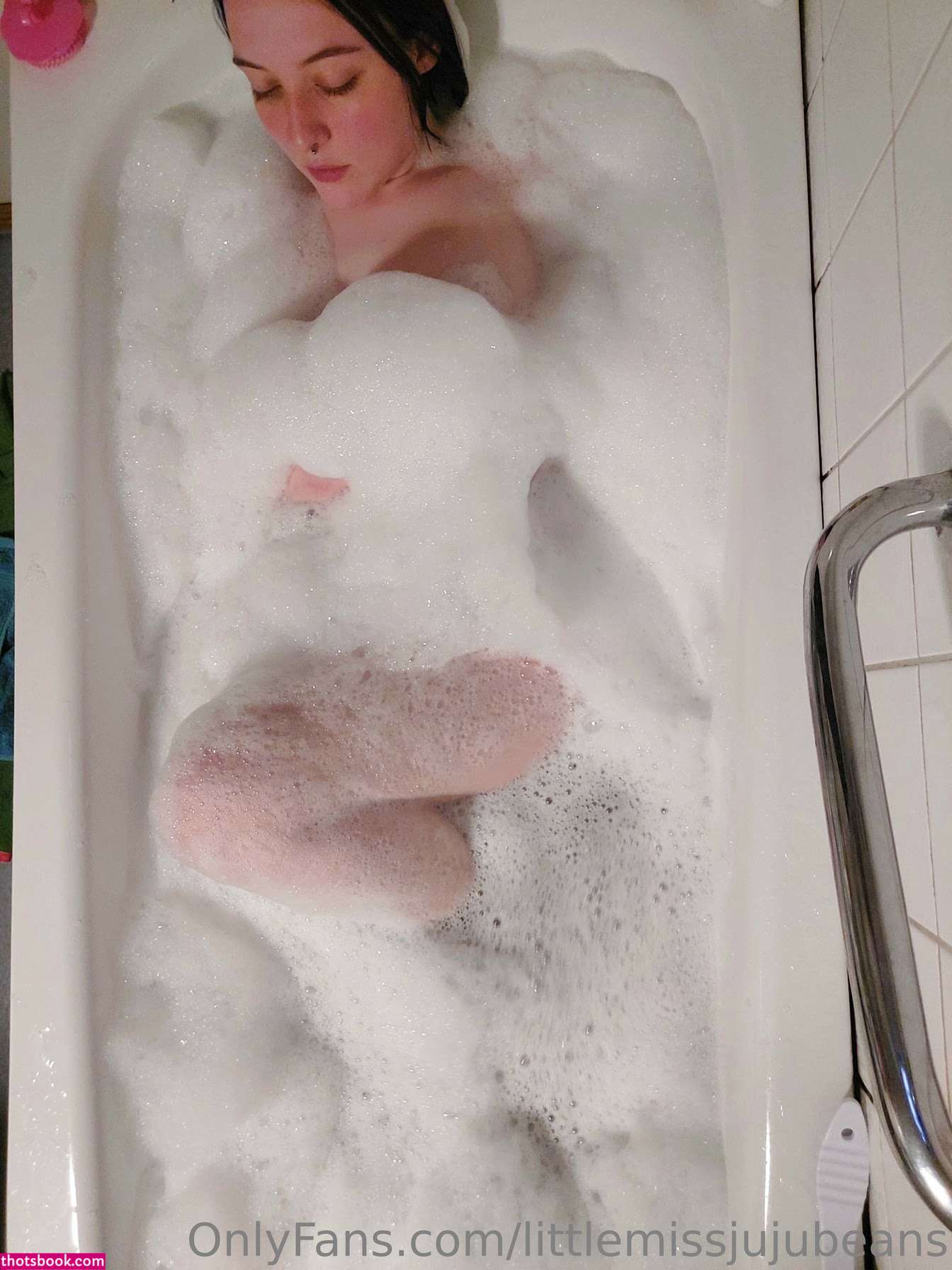 littlemissjujubeans Photo #62