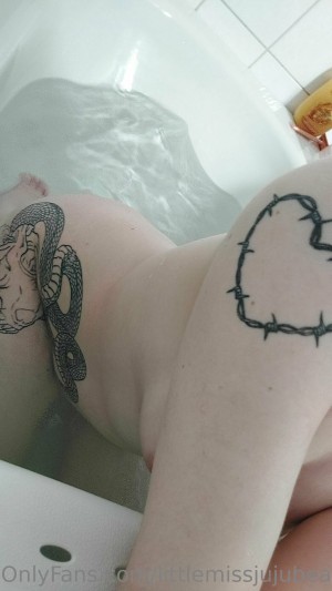 littlemissjujubeans Photo #65