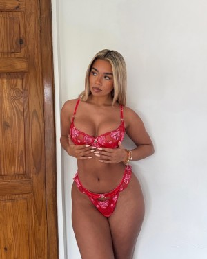 Natalie Gessey Photo #28