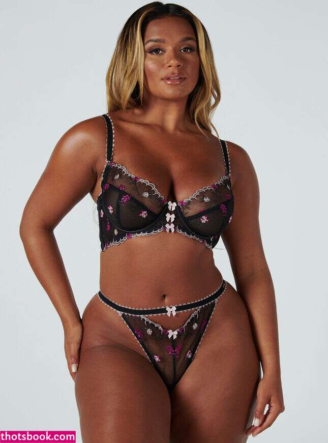 Natalie Gessey Photo #34