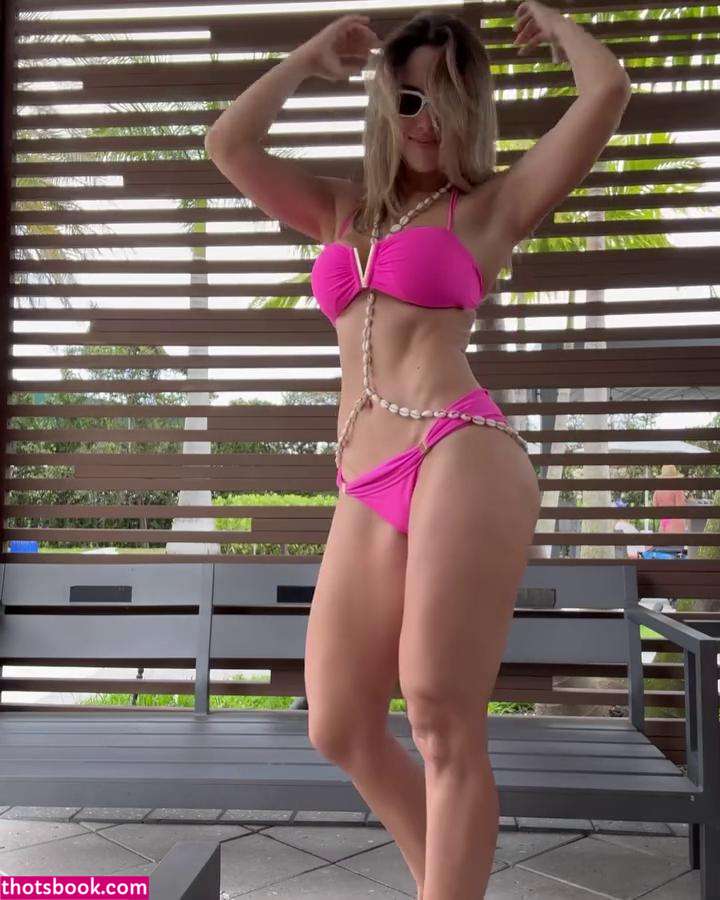 Alejandra Jaramillo Photo #27