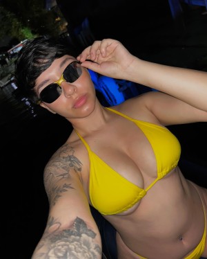 gatuninhaaa Photo #1