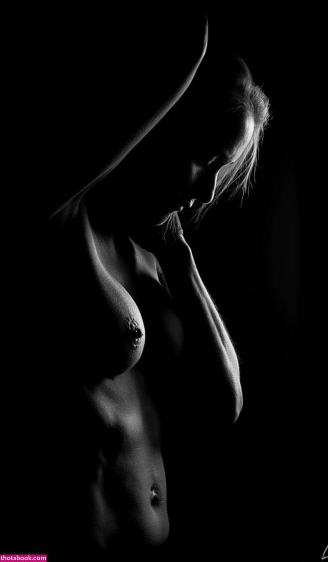 Catherine Lennard Photo #42