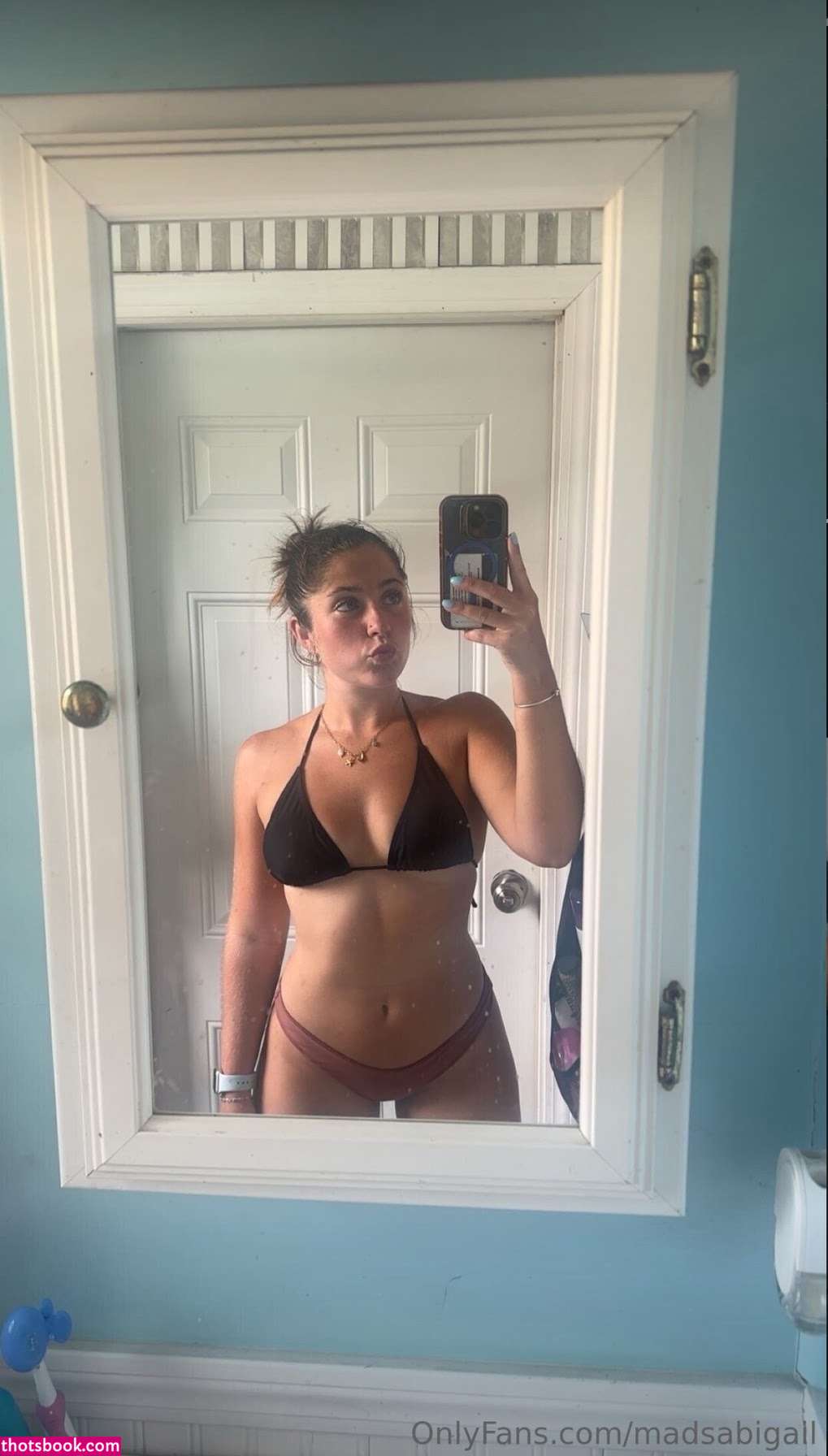 Mads Abigail Photo #15