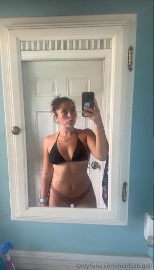 Mads Abigail Photo #15