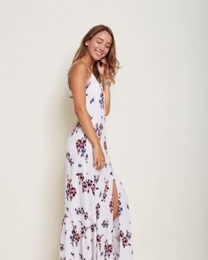 Micaela Caballero Photo #4