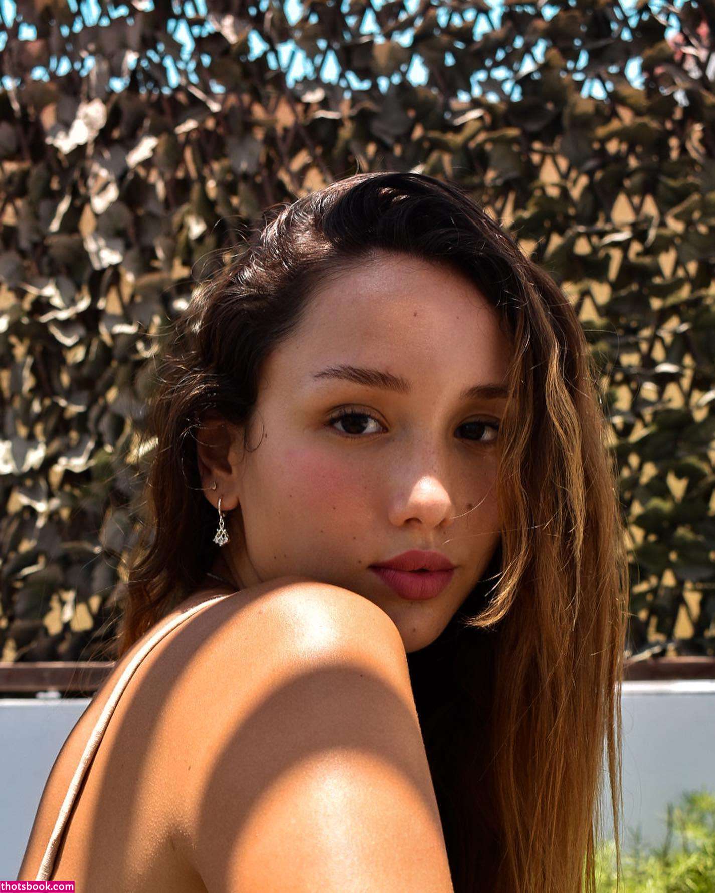 Micaela Caballero Photo #20