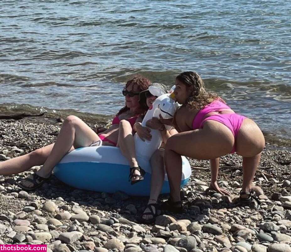 Julieberisha Photo #45