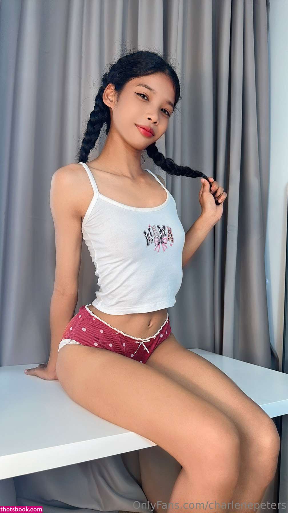 Charlenepeters Photo #7