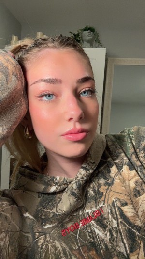 jjuliasherman Photo #3