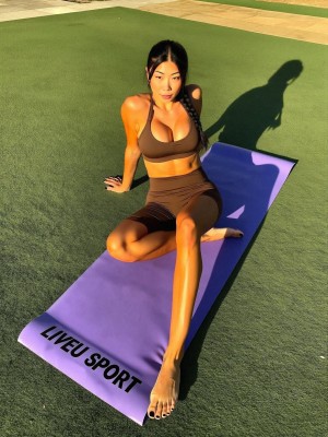 Miki Izumi Photo #21