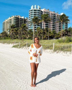 Claudia Acevedo Bueno Photo #9