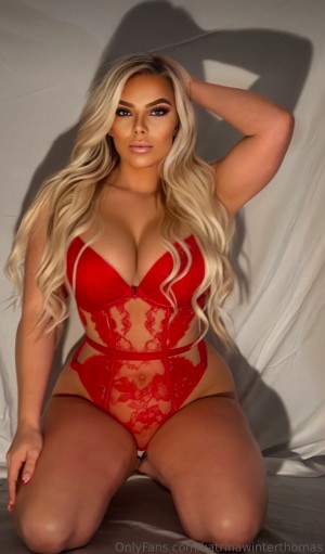 katrinawinterthomas Photo #13