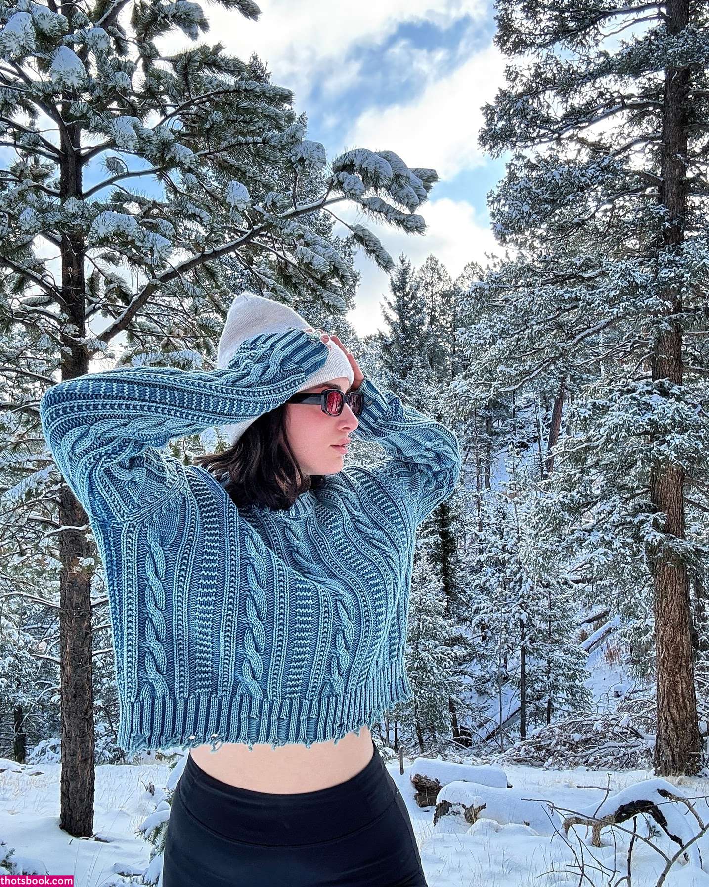 Lauren Urasek Photo #18