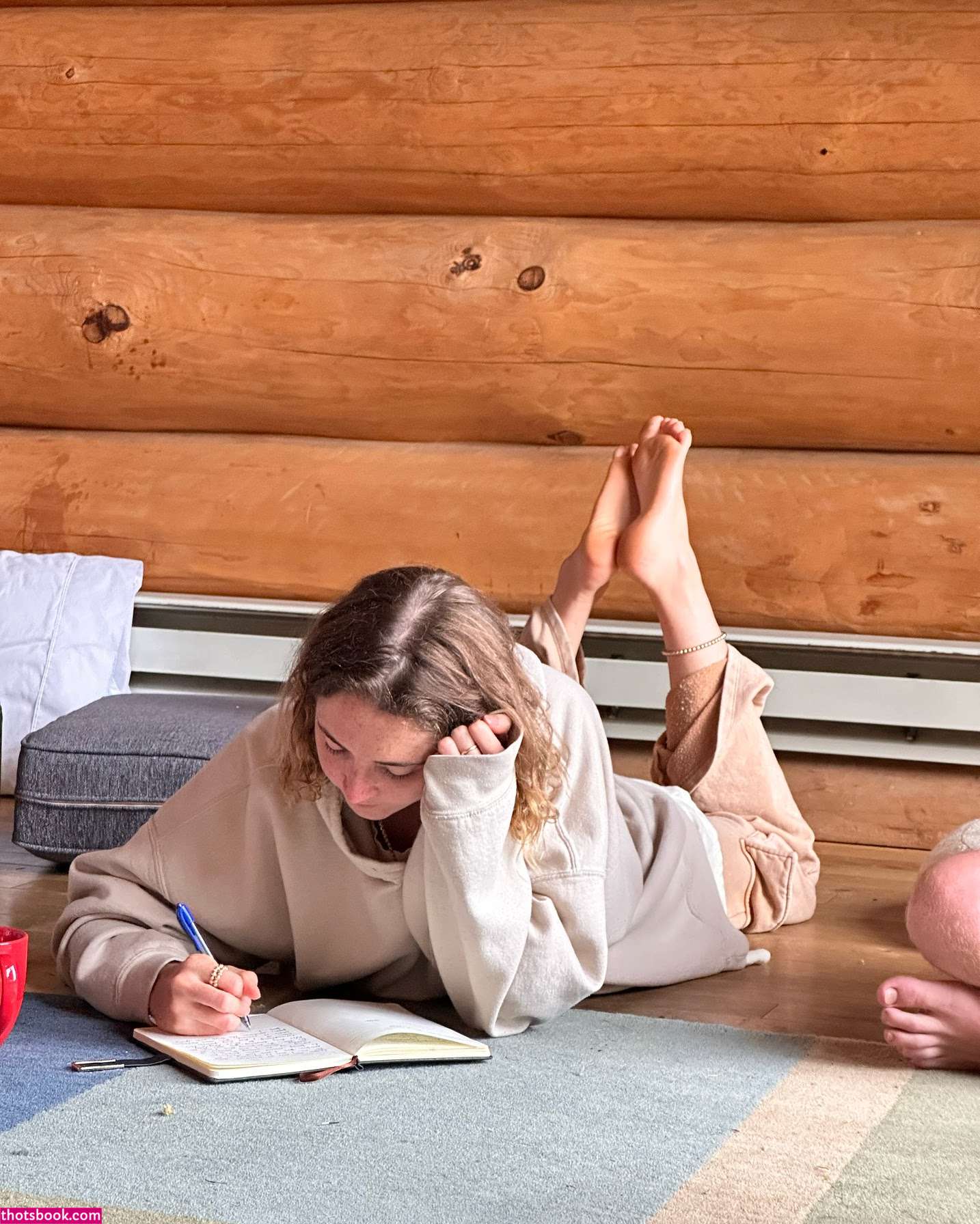 Shannon Fairweather Photo #11