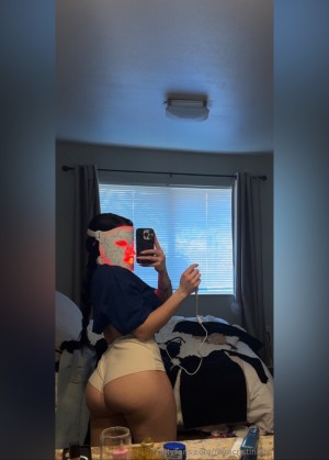 chrrristina Photo #27