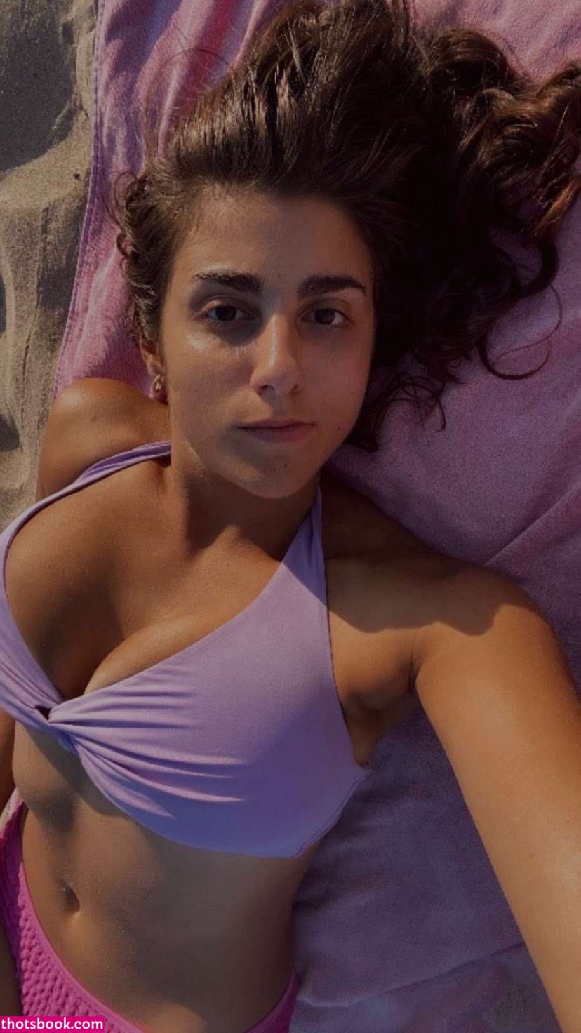 cecinestpasmiri Photo #46