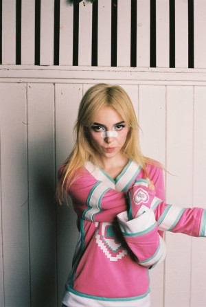 Sophie Powers Photo #10