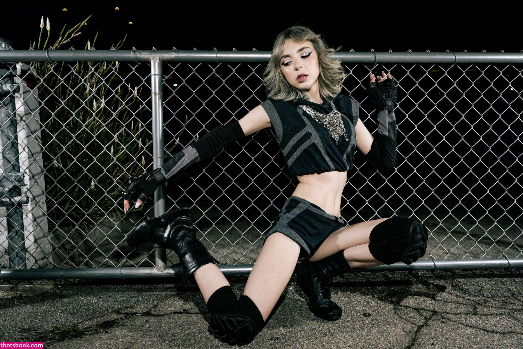 Sophie Powers Photo #40