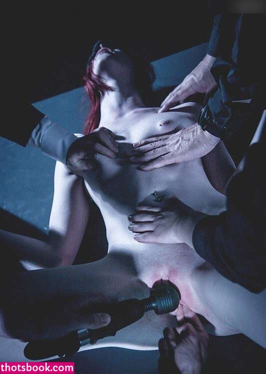 Fuxteufelswild Photo #26