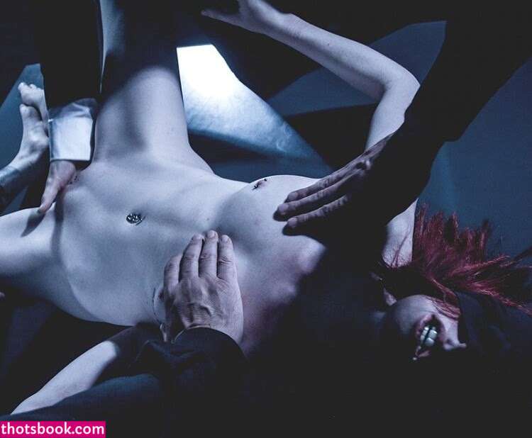 Fuxteufelswild Photo #29