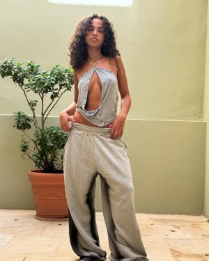 Maria Isabel Photo #9