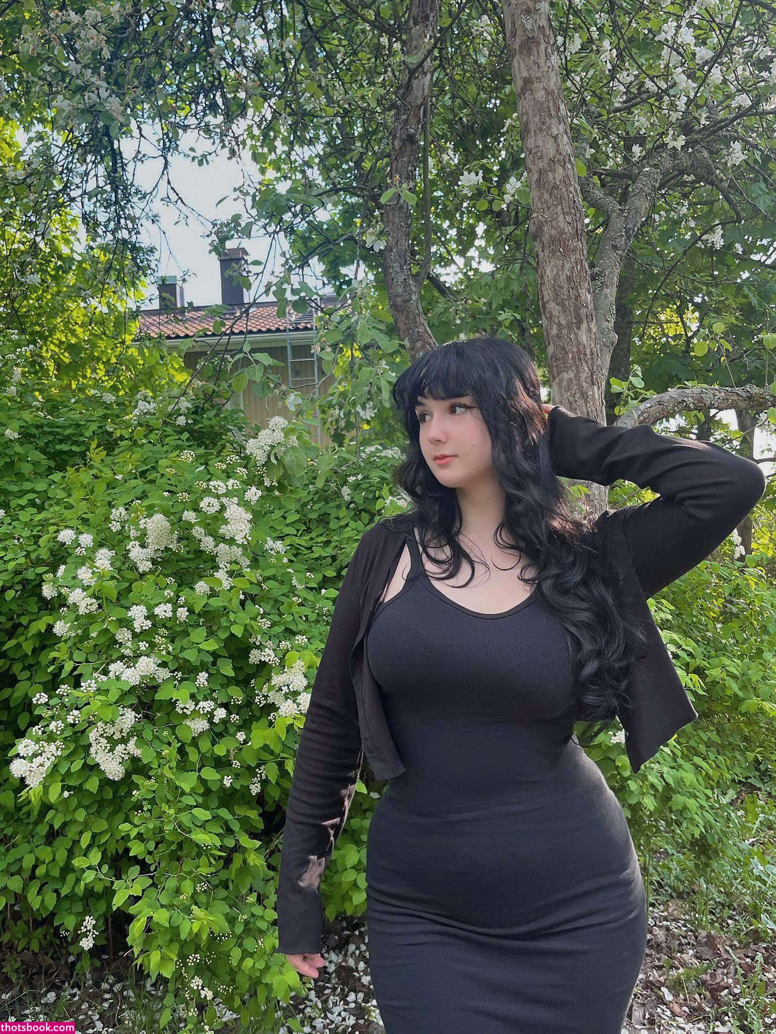 mixelabelle Photo #1