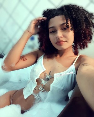 Shell Wrld Photo #10