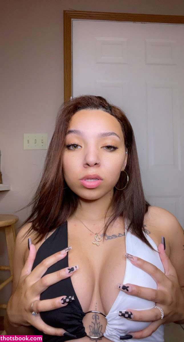 tigerstripesleeya Photo #20