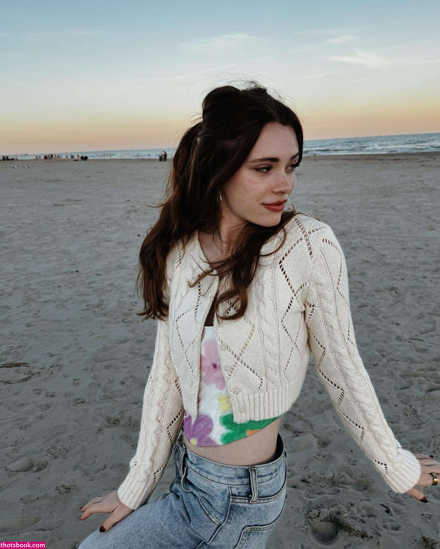 Violet Brinson Photo #8