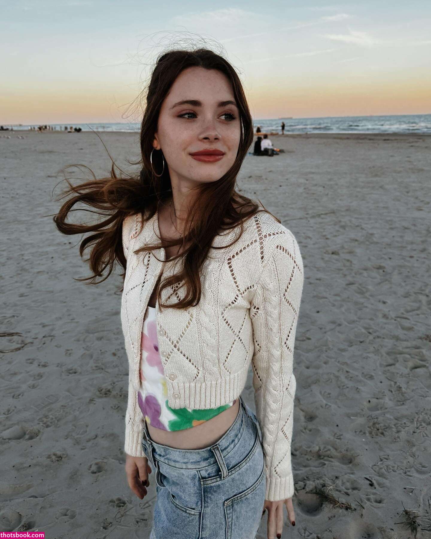 Violet Brinson Photo #11