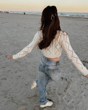 Violet Brinson Photo #13