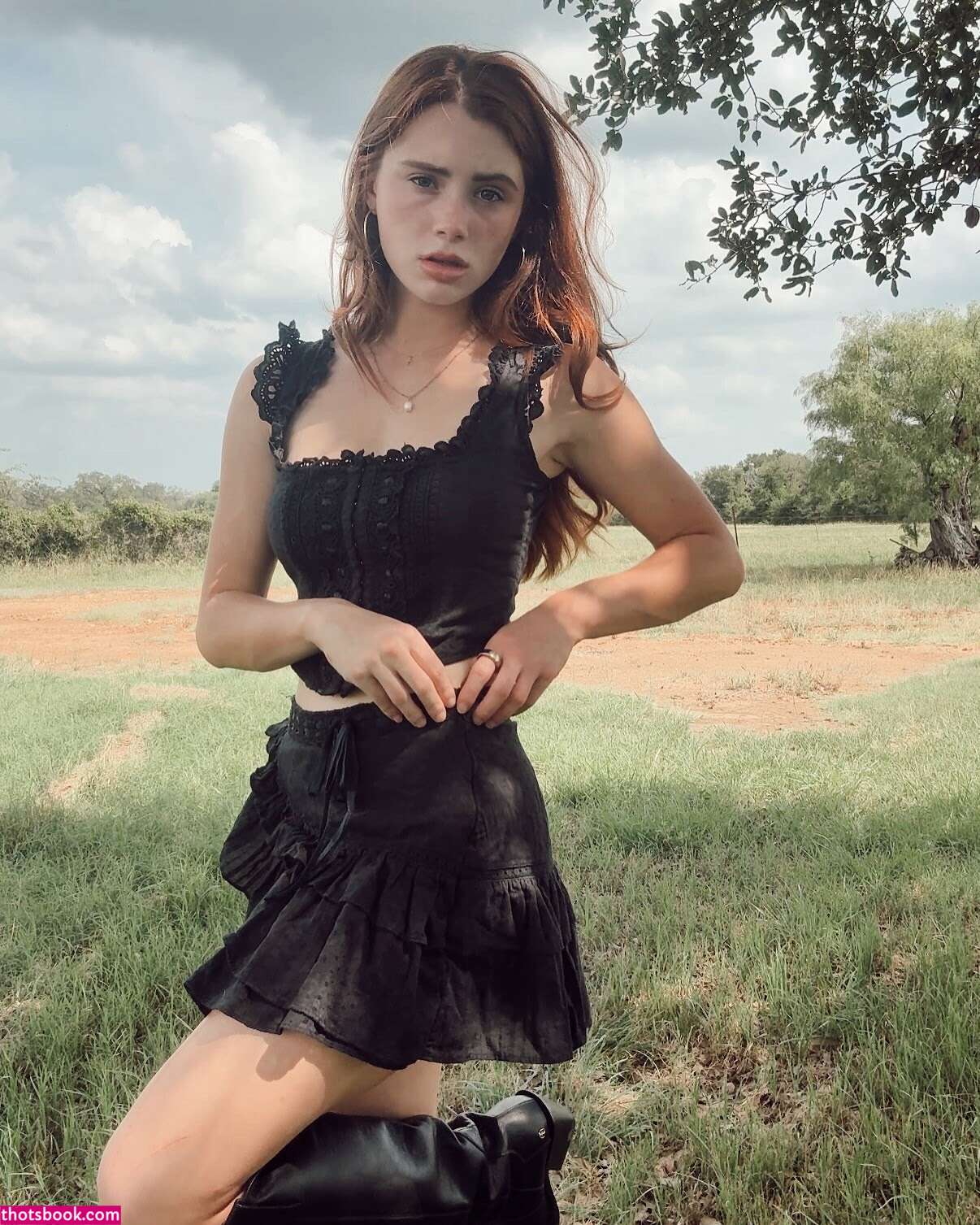 Violet Brinson Photo #26