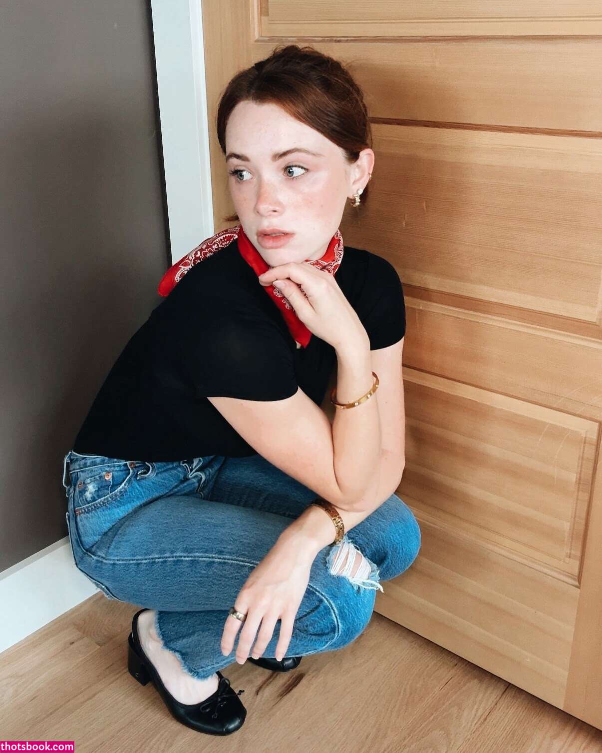 Violet Brinson Photo #30