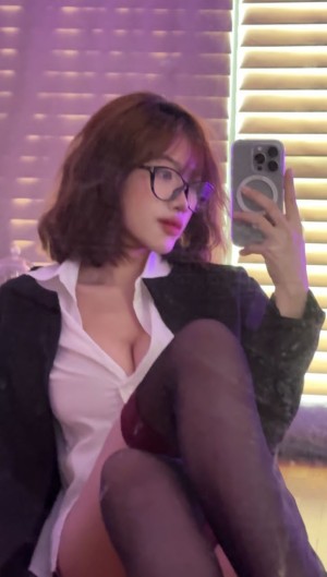 Viviannn 67 Photo #11