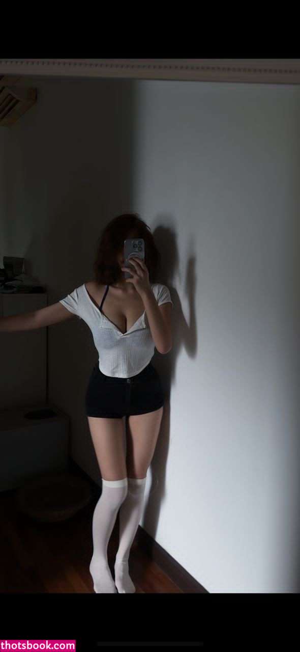 Viviannn 67 Photo #25