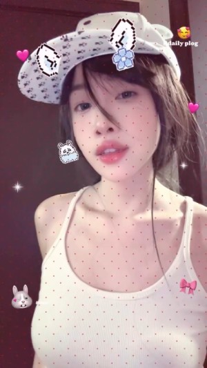 Viviannn 67 Video #33