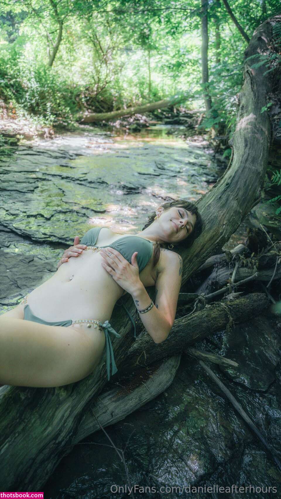 Danielle Gross Photo #5