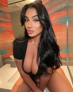 Dominik Herbert Photo #13