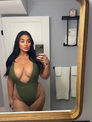 Dominik Herbert Photo #28