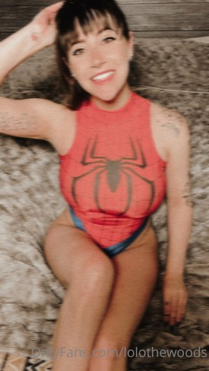 lolothewoods Photo #40