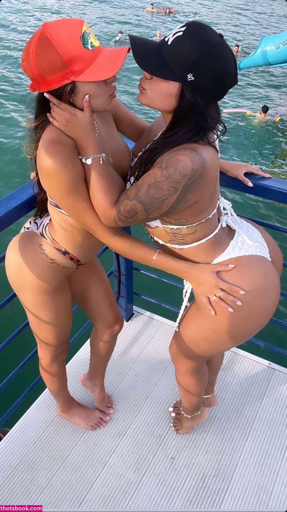 martharmolina Photo #16