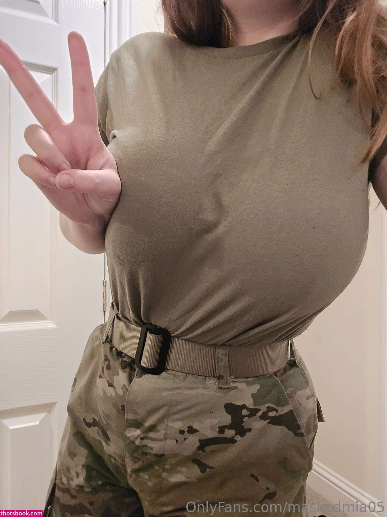 maskedmia05 Photo #4