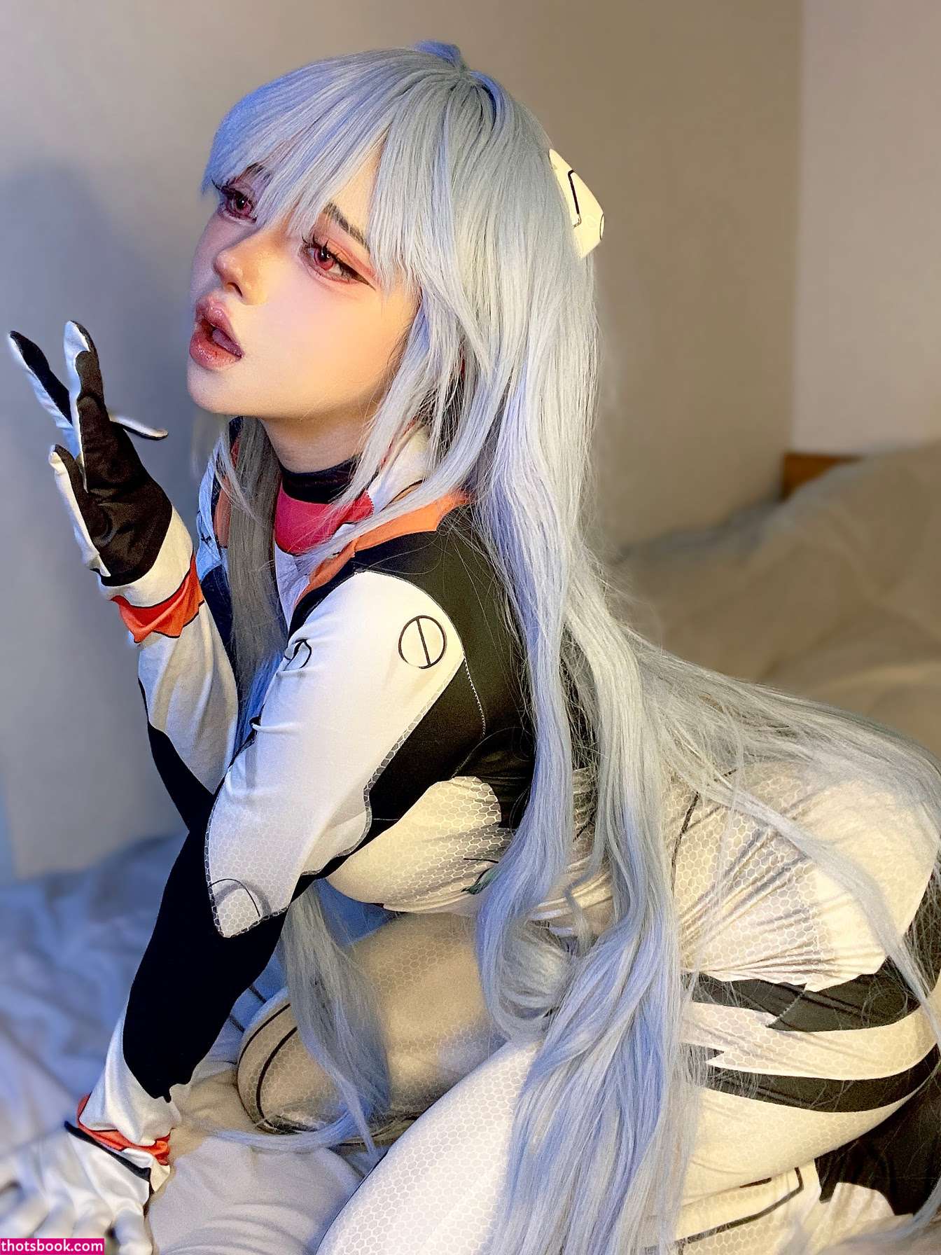 Monchymoon Photo #19