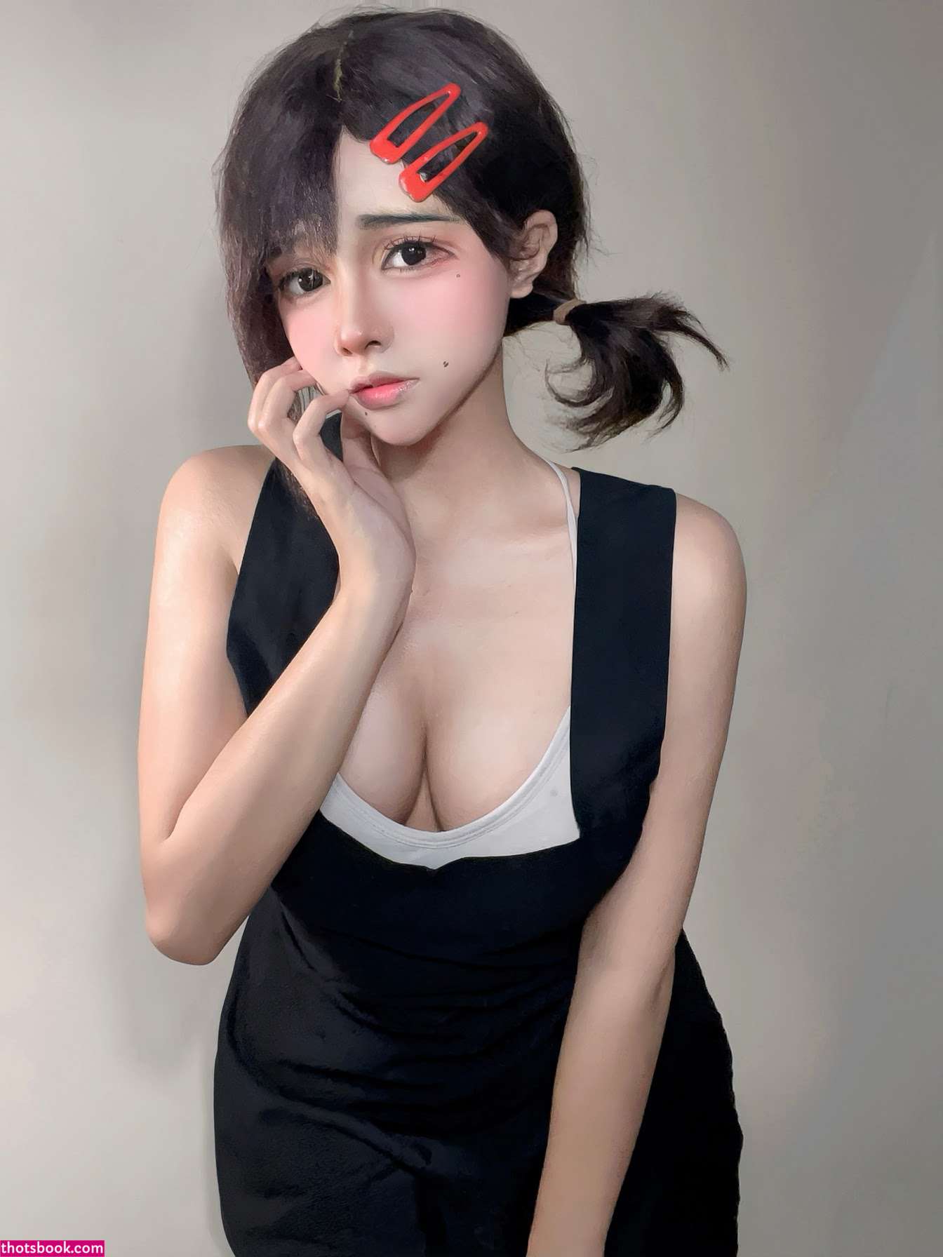 Monchymoon Photo #28