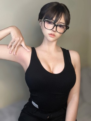 Monchymoon Photo #44