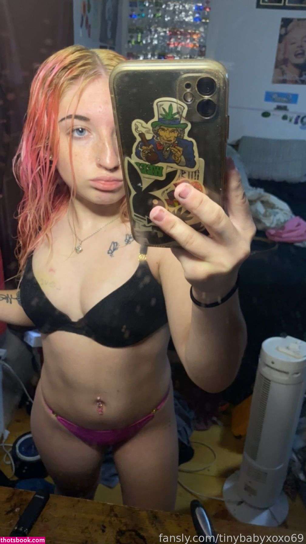 tinybabyxoxo69 Photo #41